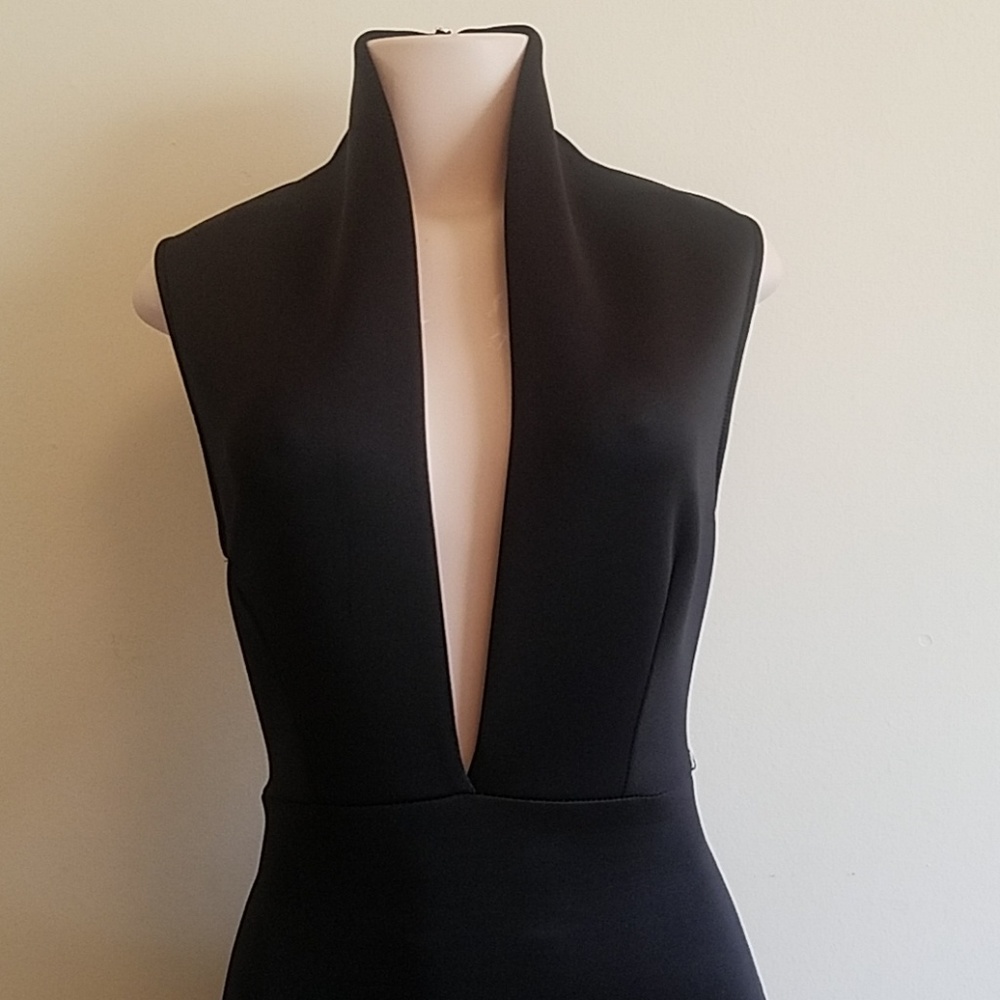 (LAST ONE)Solid deep V neck high collar dress. - Picture 6 of 8